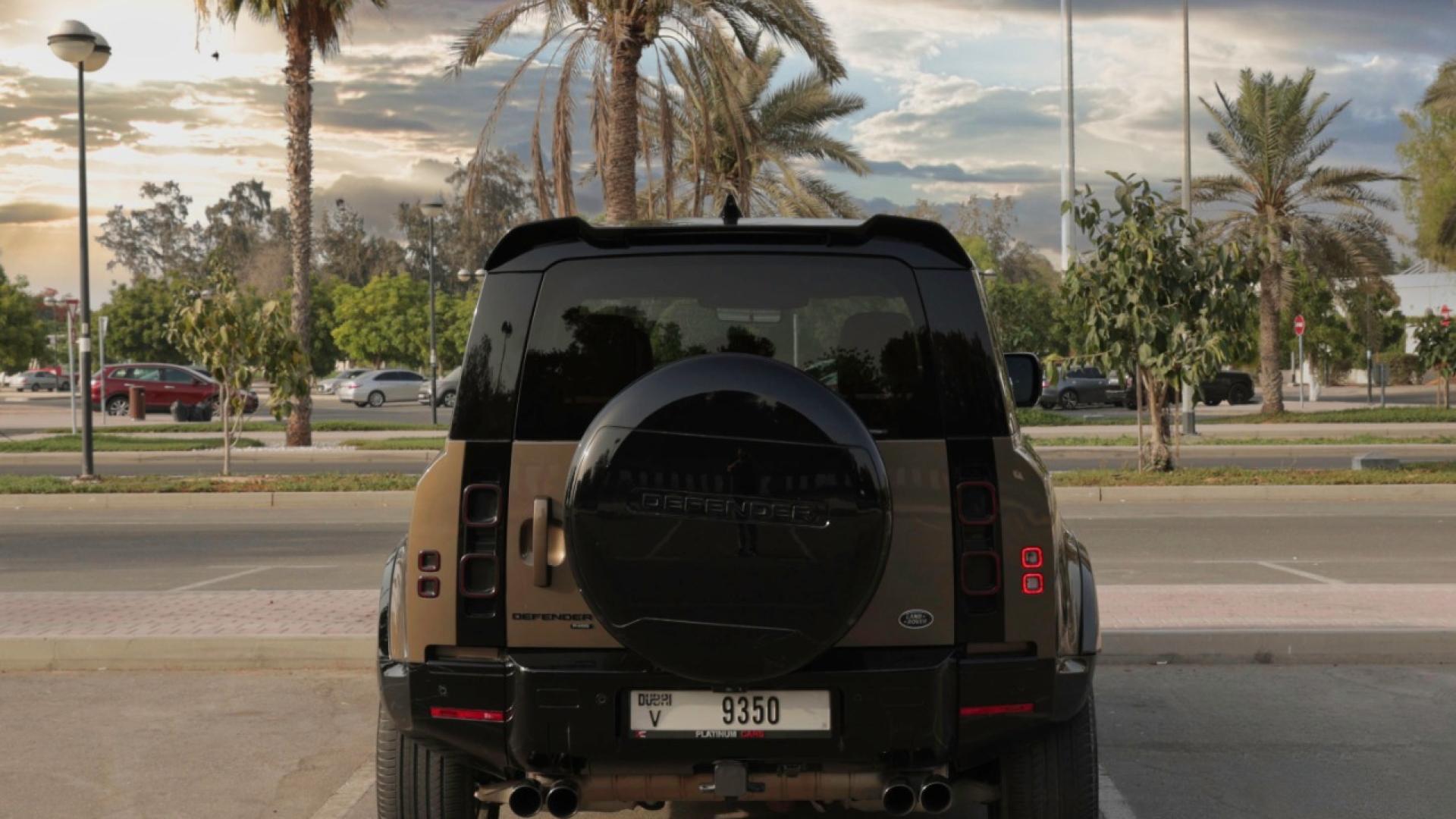 Range Rover Defender