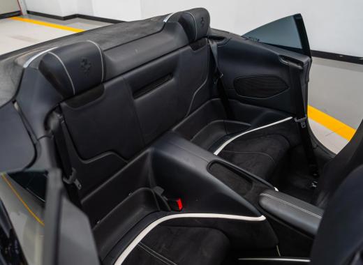 Ferrari Roma Spider 2025