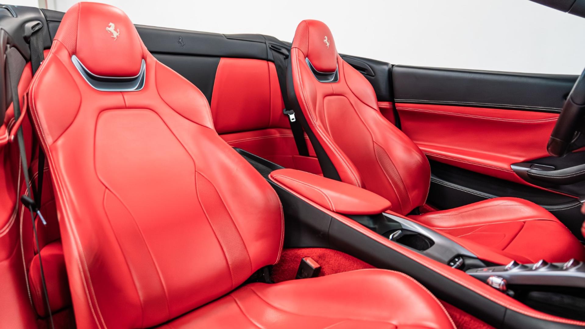 Ferrari Portofino M 2025